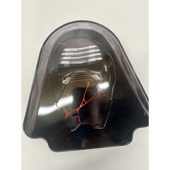 STAR WARS 2019 LIMITED EDITION PEZ TIN RISE OF SKYWALKER Kylo Ren~Backpack NWT - Picture 2 of 7